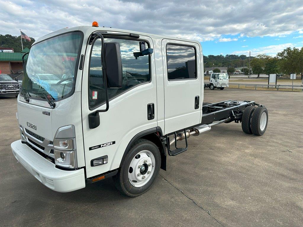 2024 Isuzu NQRGAS